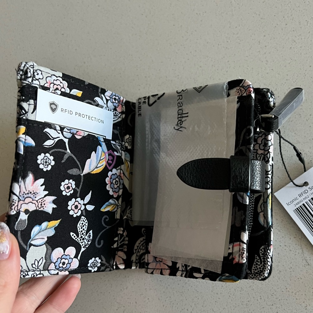 Vera Bradley wallet